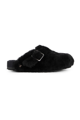 sort-shearling-spaende-sandaler