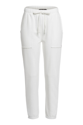 pantalon-de-style-sportif-blanc-creme-avec-poches-cousues