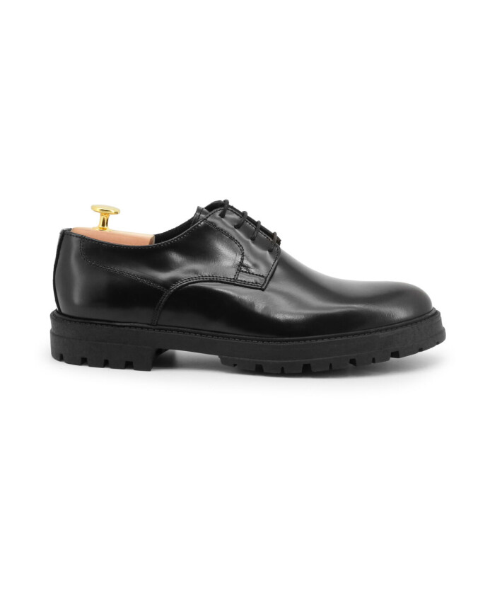 zwarte-leren-veterschoenen