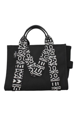 sac-en-tissu-noir-avec-fermeture-eclair