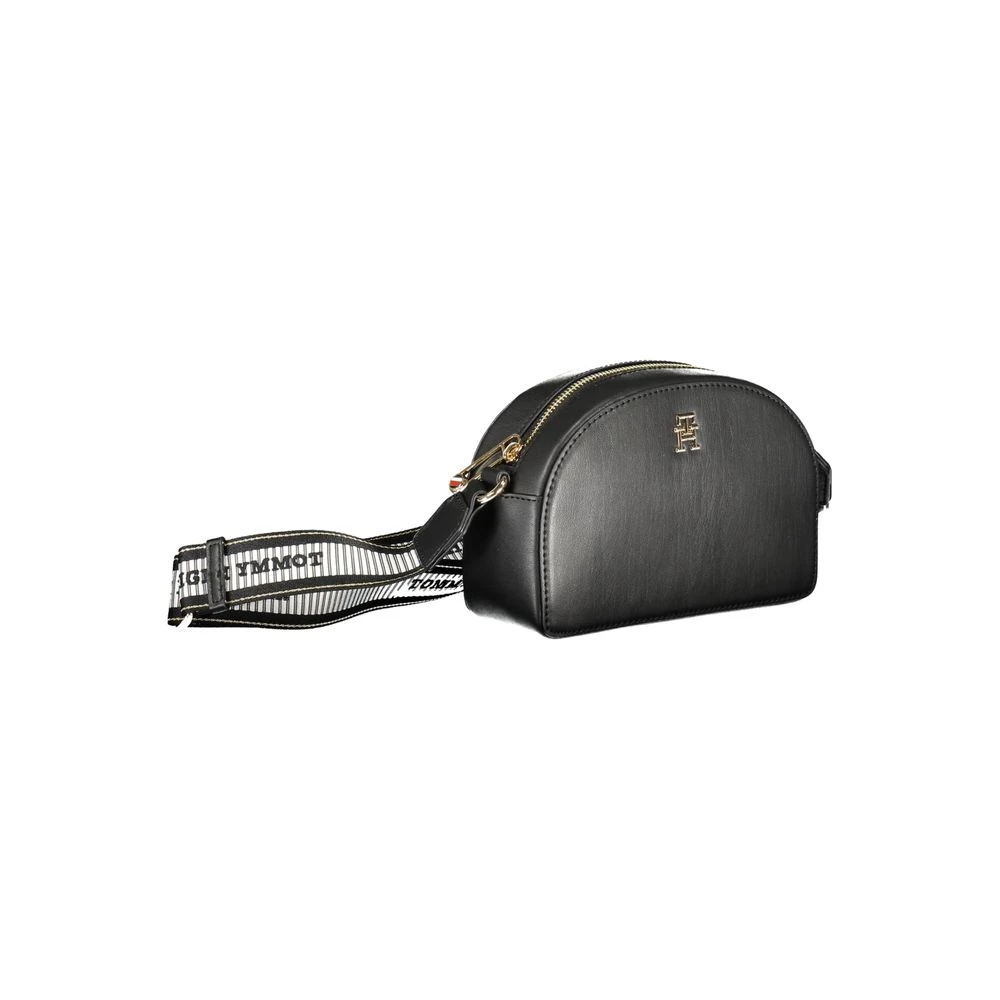 Tommy Hilfiger Zwarte polyethyleen schoudertas met verstelbare band Black Dames