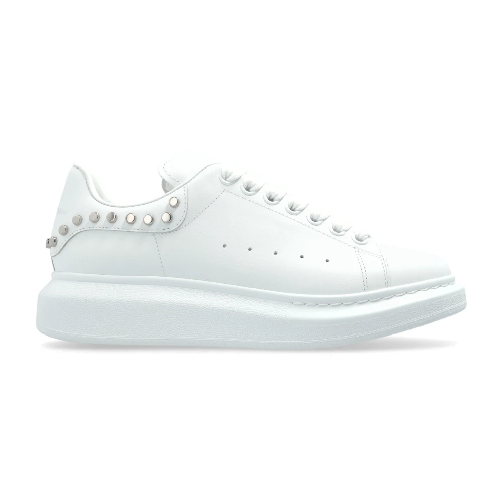 Alexander McQueen Sportschoenen met noppen Dames Schoenen Wit