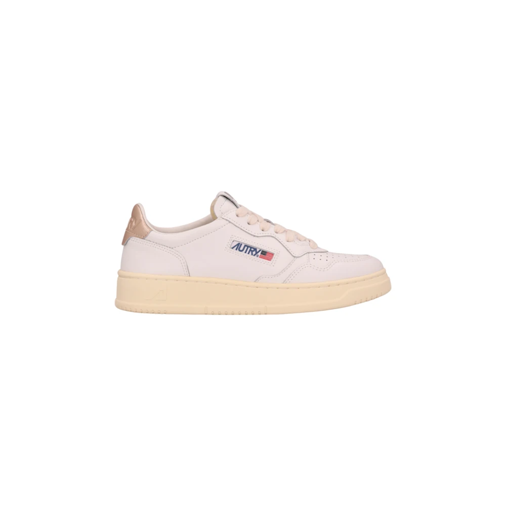 Autry Women's Pink Low Medalist Sneakers