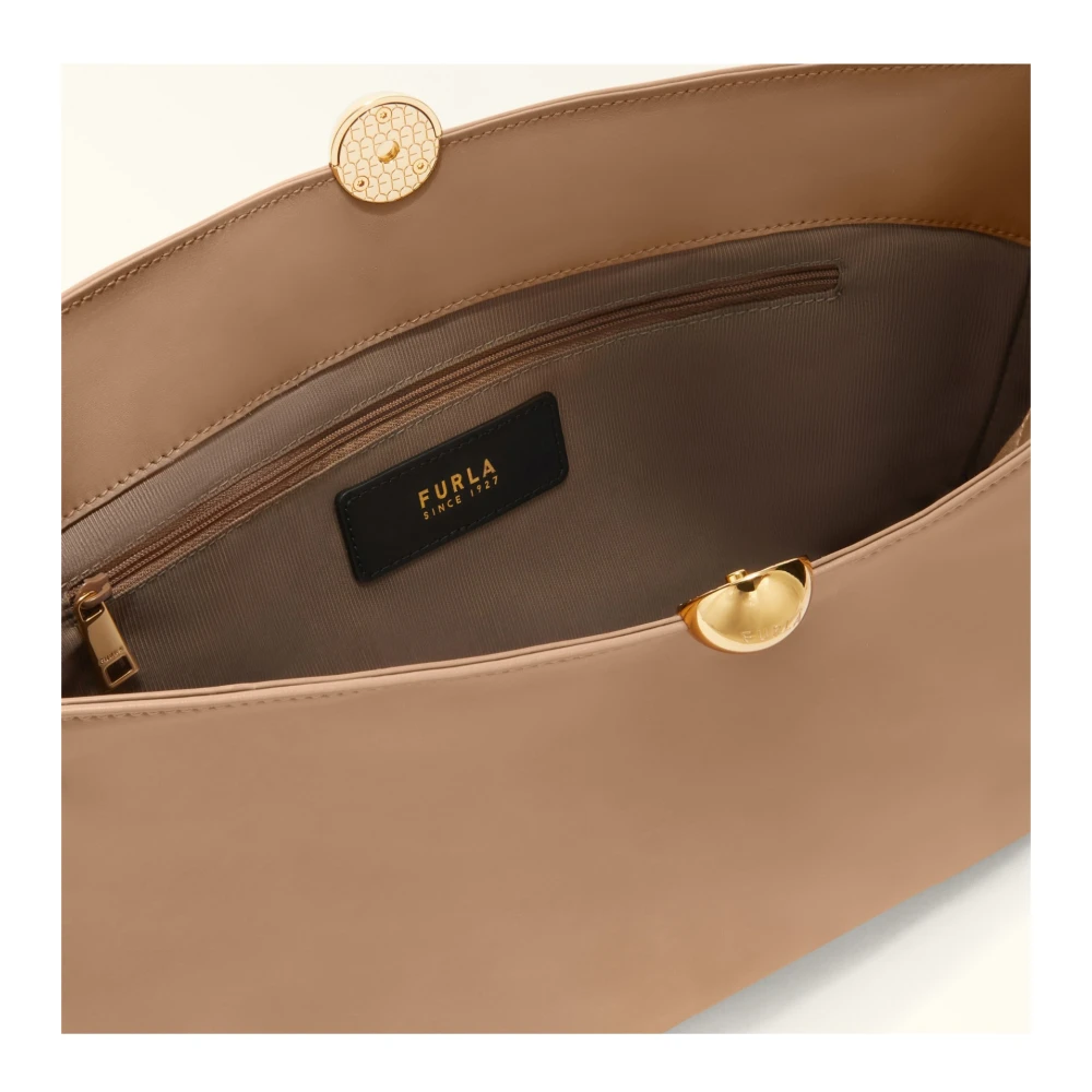 Furla Zachte Leren Schoudertas in Woestijn Brown Dames