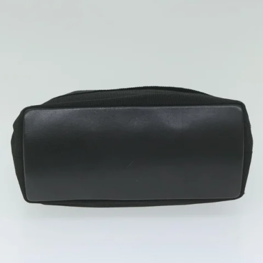 Salvatore Ferragamo Pre-owned Nylon handbags Black Dames