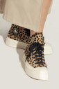 sports-shoes-a12814c