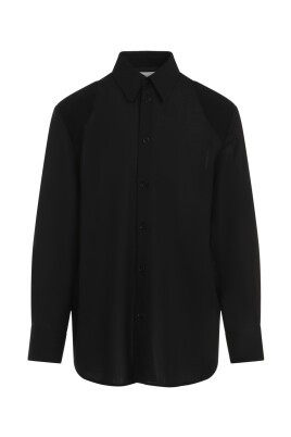 black-shirt