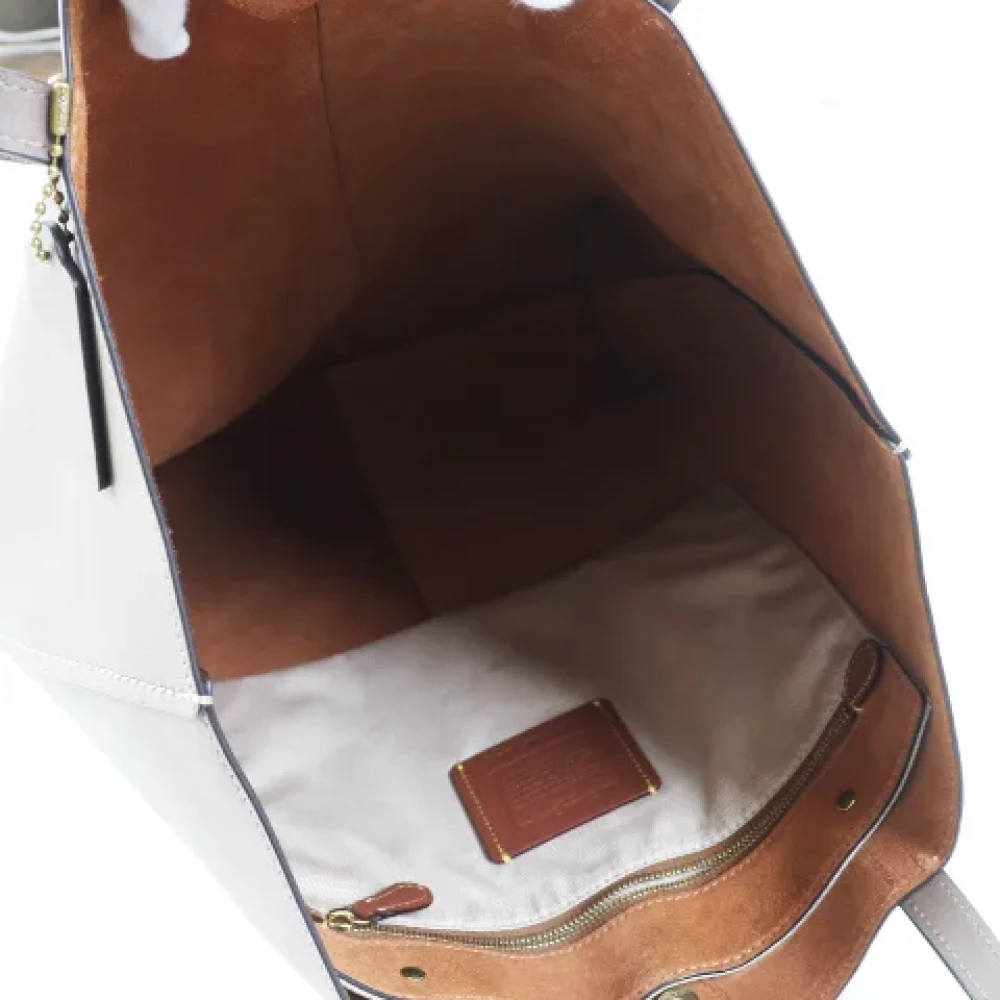 Coach Pre-owned Leather totes Brown Dames