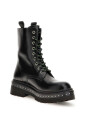 bottines-noires-a-lacets