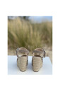 sandales-compensees-en-daim