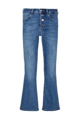 bootcut-denim-pants