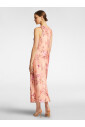 robe-en-satin-a-fleurs