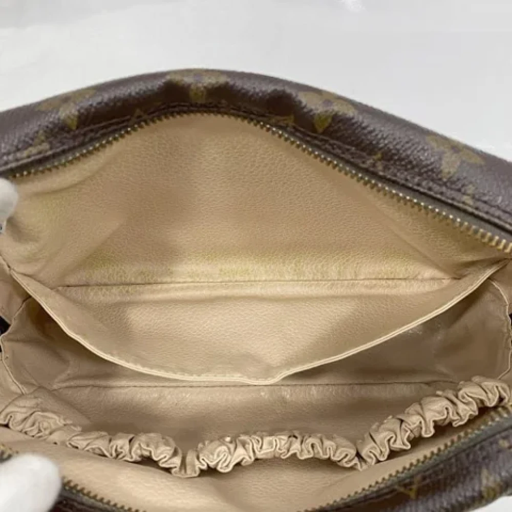 Louis Vuitton Vintage Pre-owned Canvas clutches Brown Dames