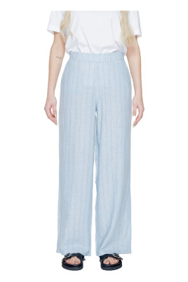 light-blue-pinstripe-trousers-with-pockets