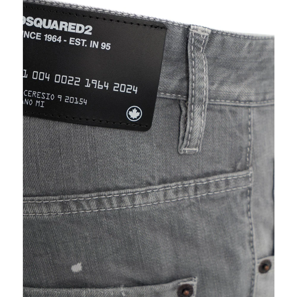 Dsquared2 Destroyed Jeans met Logo Tag Gray Heren