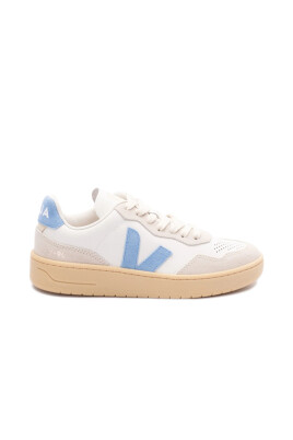 white-lace-up-sneaker-with-logo-patch