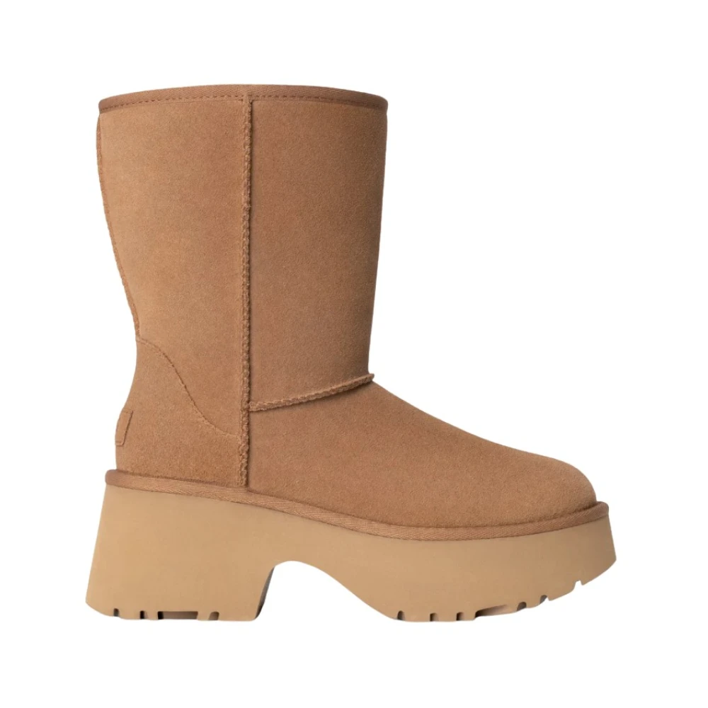 Ugg Brown Winter Boots, Female, 7 Uk, Stylish Boots Reach New Heights