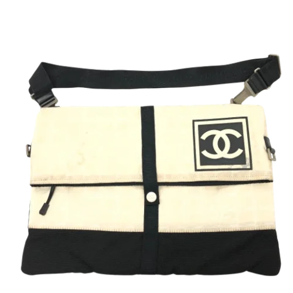 Chanel Vintage Pre-owned Fabric chanel-bags White Dames