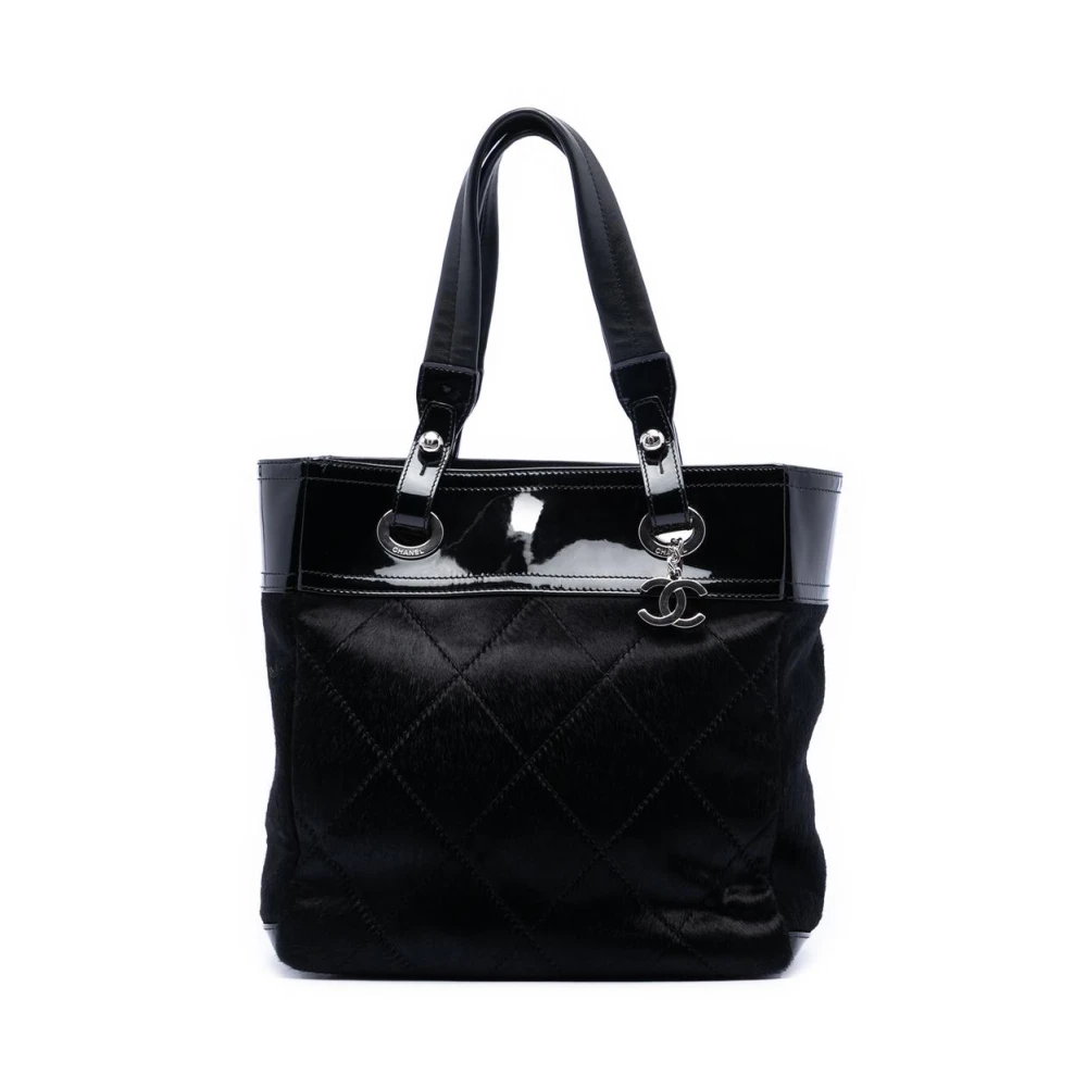 Chanel Vintage Women's Black Pre-Owned Quilted Tote Bag