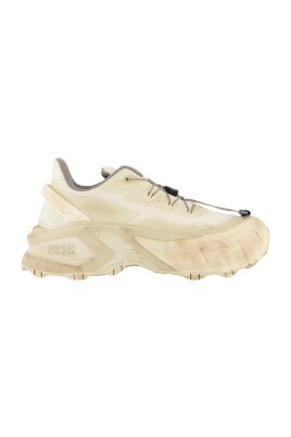 cage-sneaker