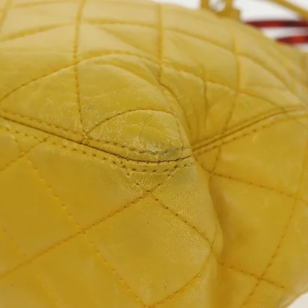Chanel Vintage Pre-owned Leather chanel-bags Yellow Dames
