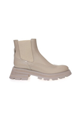 gray-leather-chelsea-boots