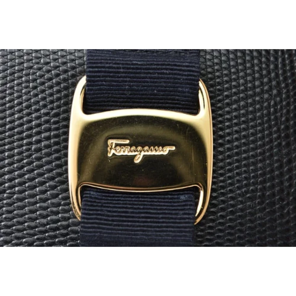 Salvatore Ferragamo Pre-owned Leather wallets Black Dames