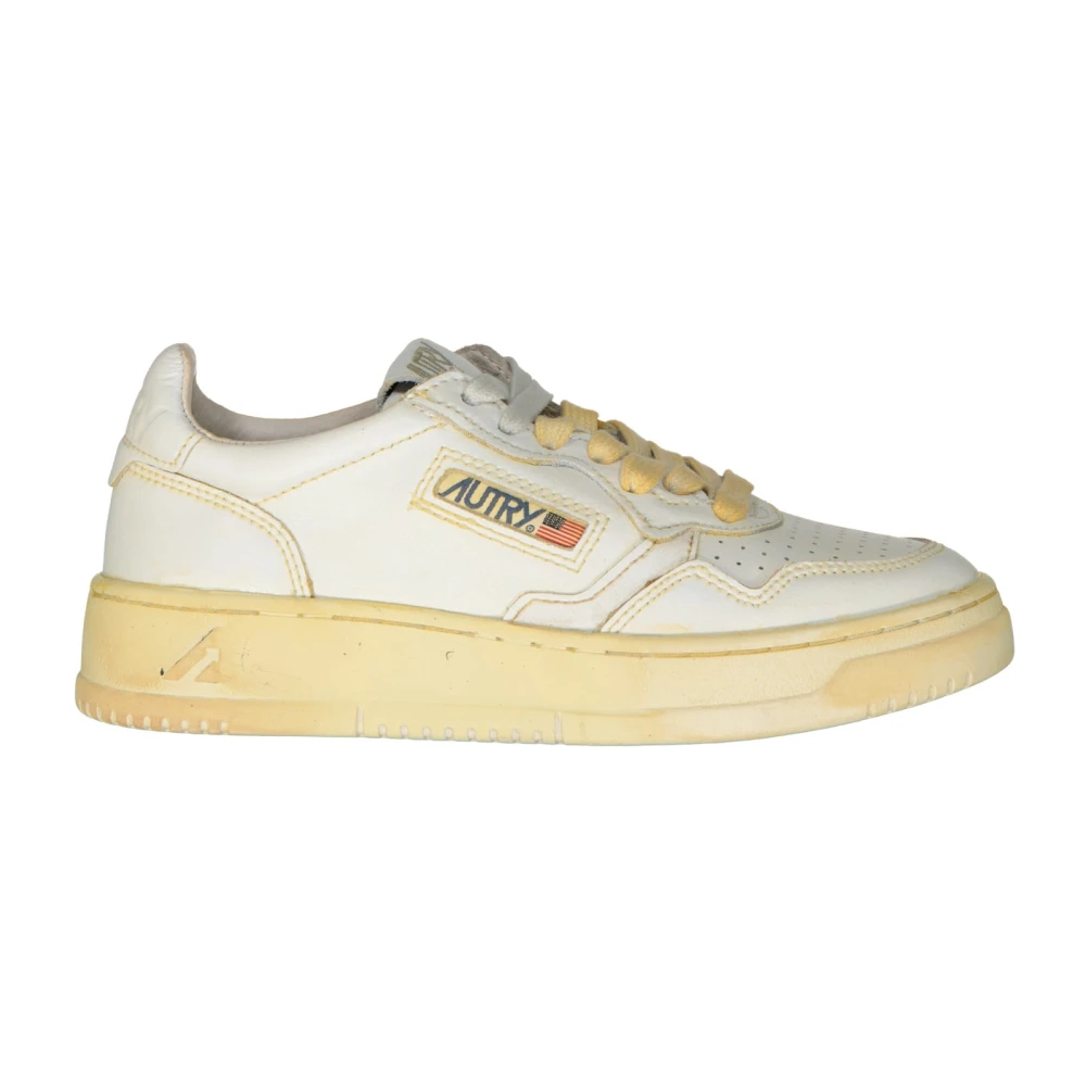 Autry Women's Beige Sneakers, 8 Uk, Medalist Vintage Trainers