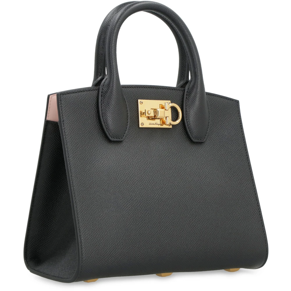 Salvatore Ferragamo Leren Mini Handtas met Druksluiting Black Dames