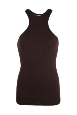sporty-chic-tank-top-for-women