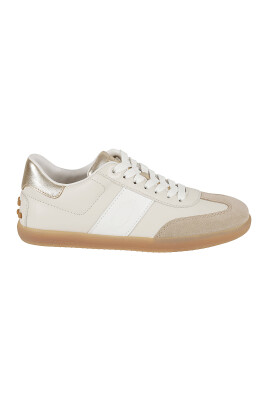 baskets-a-lacets