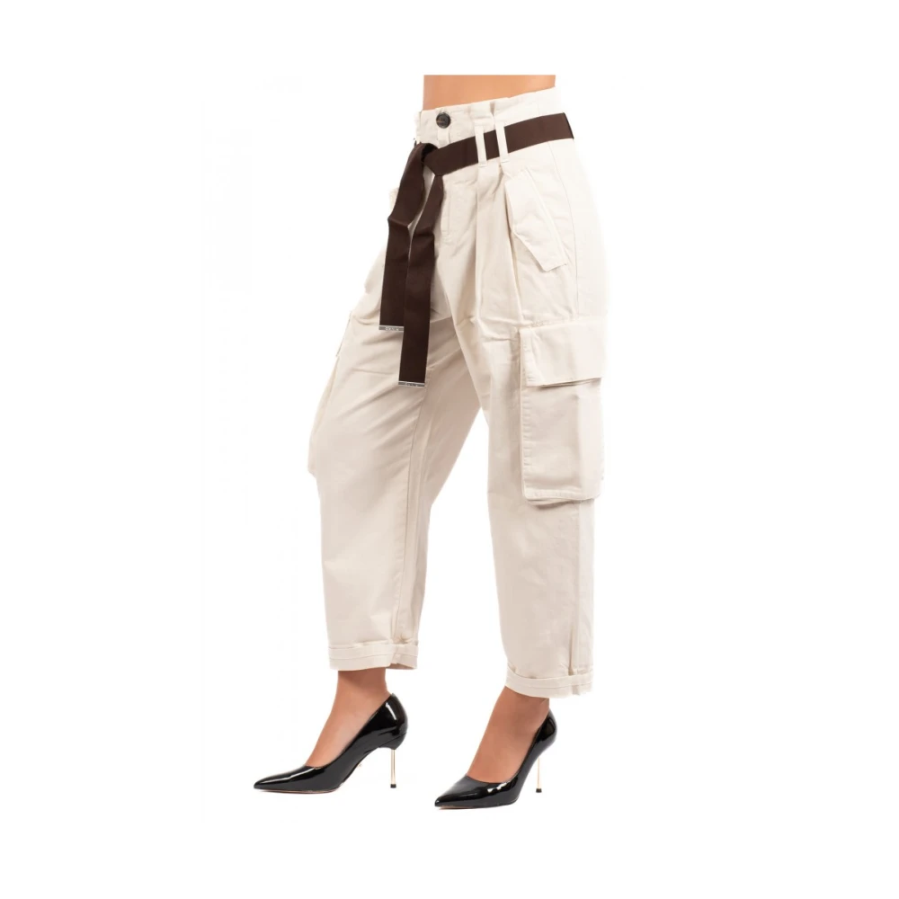 pinko Damesbroek in trendy stijl White Dames