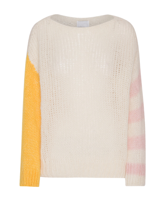 pull-raye-en-tricot