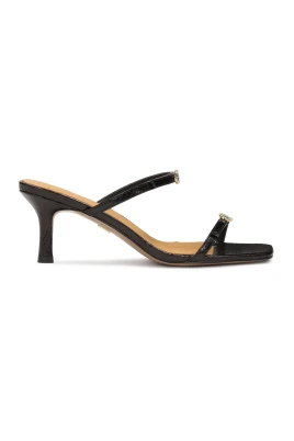 Mellanhöga mules