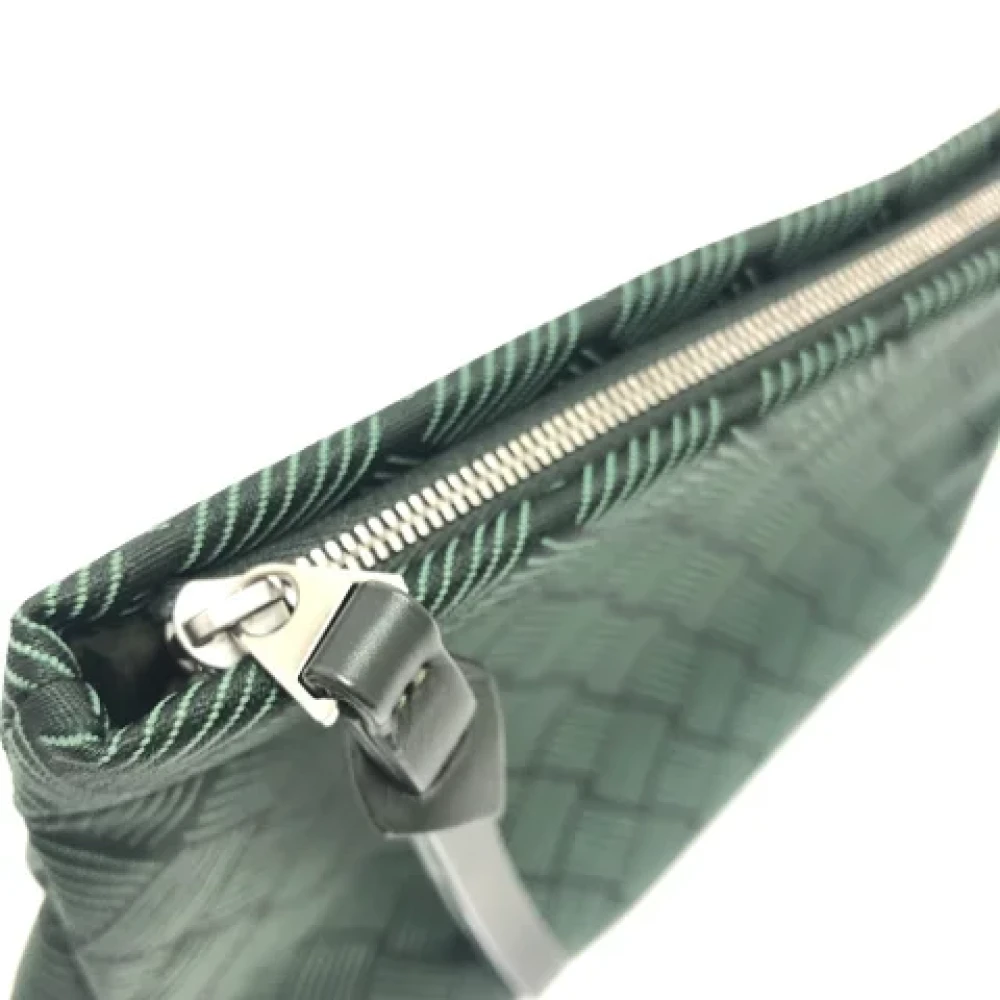 Bottega Veneta Vintage Pre-owned Fabric clutches Green Dames