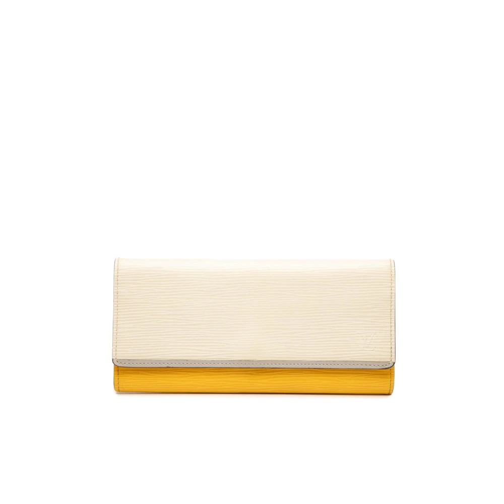 Louis Vuitton Vintage Women's White Pre-Owned Leather Wallet
