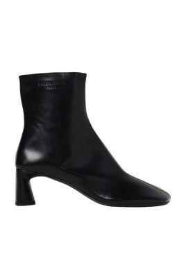 black-leather-ankle-boots-block-heel