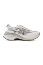 stijlvol-bruin-zwart-sneakers-ss25
