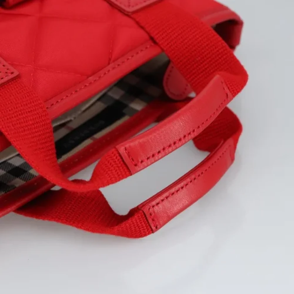 Burberry Vintage Pre-owned Nylon handbags Red Dames