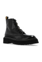 chaussures-a-semelle-crantee