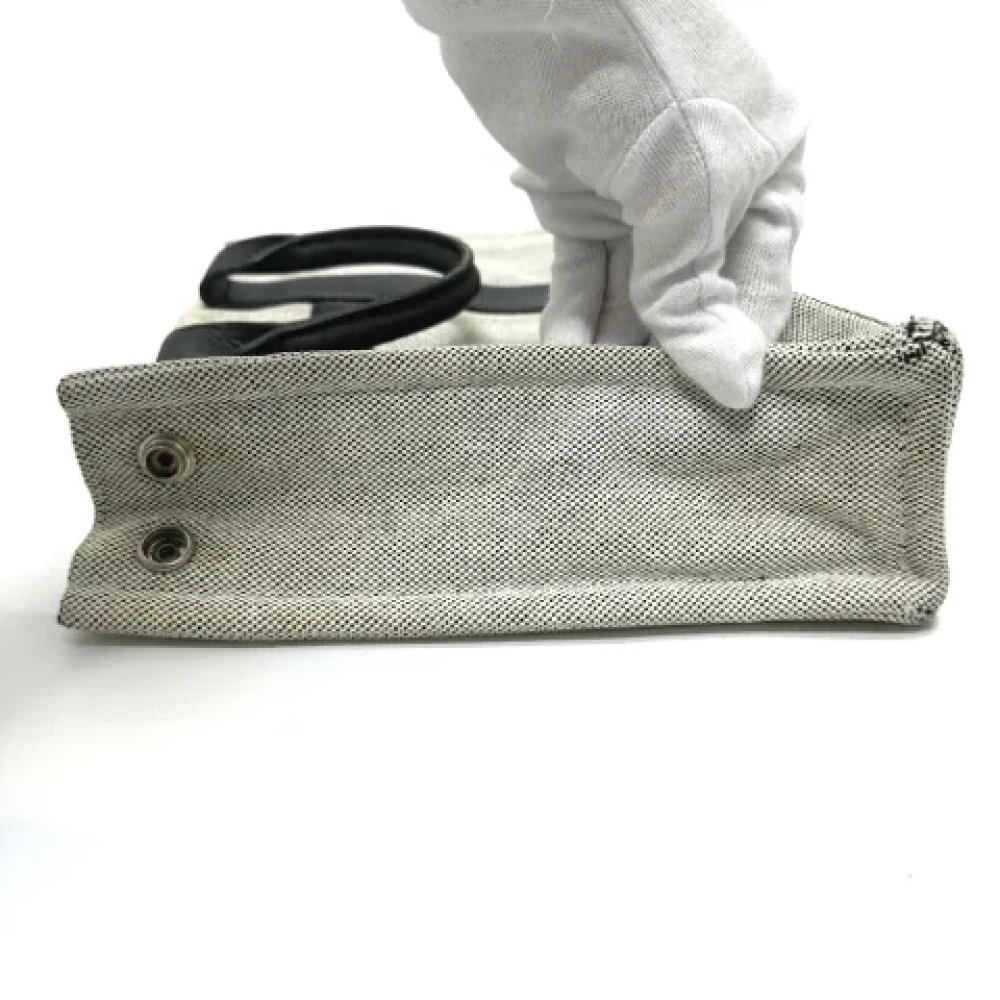 Hermès Vintage Pre-owned Fabric totes Gray Dames