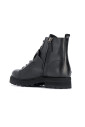 bottines-en-cuir-noir-avec-boucle