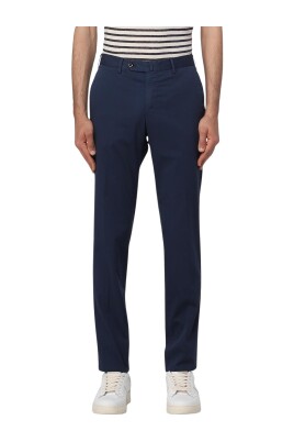 blue-casual-pants-for-men