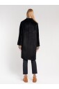 manteau-coupe-classique-a-col-v
