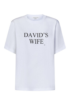 white-t-shirt-with-davids-wife-slogan