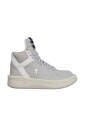 turbo-sneaker