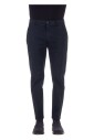 pantalon-bleu-avec-bouton-cache