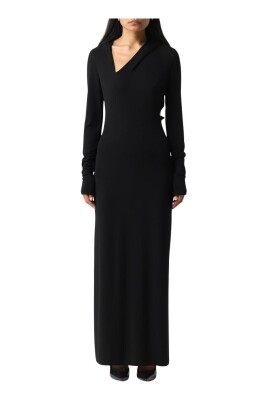 elegante-robe-noire-en-jersey-a-col-en-v