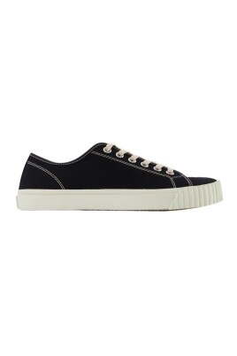 canvas-tabi-sneakers