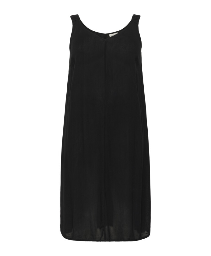 robe-noire-simple-accessoire